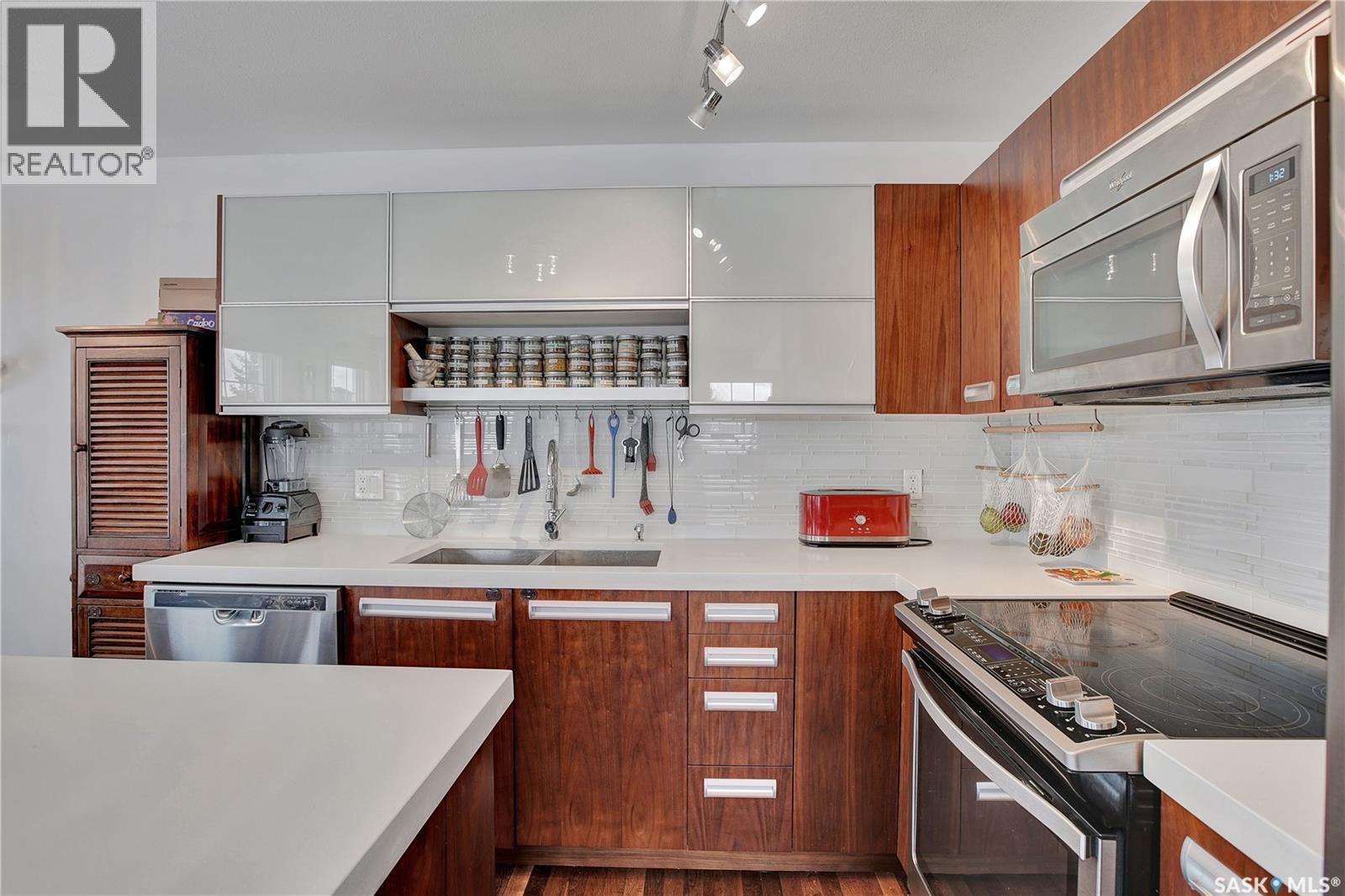 310 2007 Pohorecky Crescent, Saskatoon, Saskatchewan  S7W 0V4 - Photo 8 - SK027787