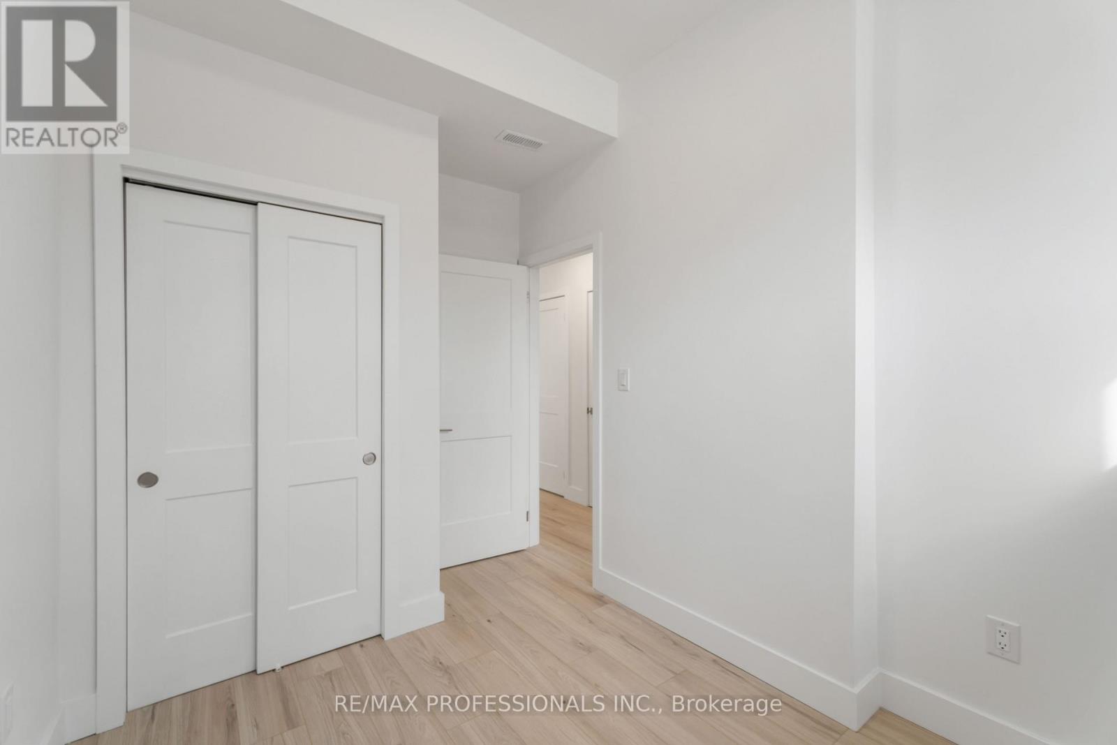 106 - 7277 Wilson Crescent, Niagara Falls, Ontario  L2G 4R8 - Photo 22 - X12750874