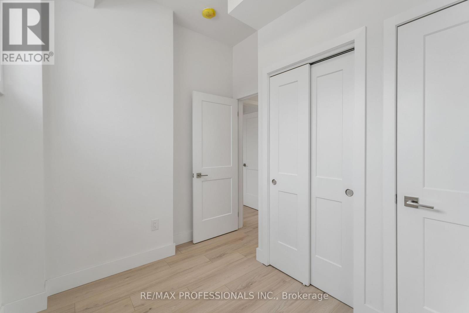 106 - 7277 Wilson Crescent, Niagara Falls, Ontario  L2G 4R8 - Photo 24 - X12750874