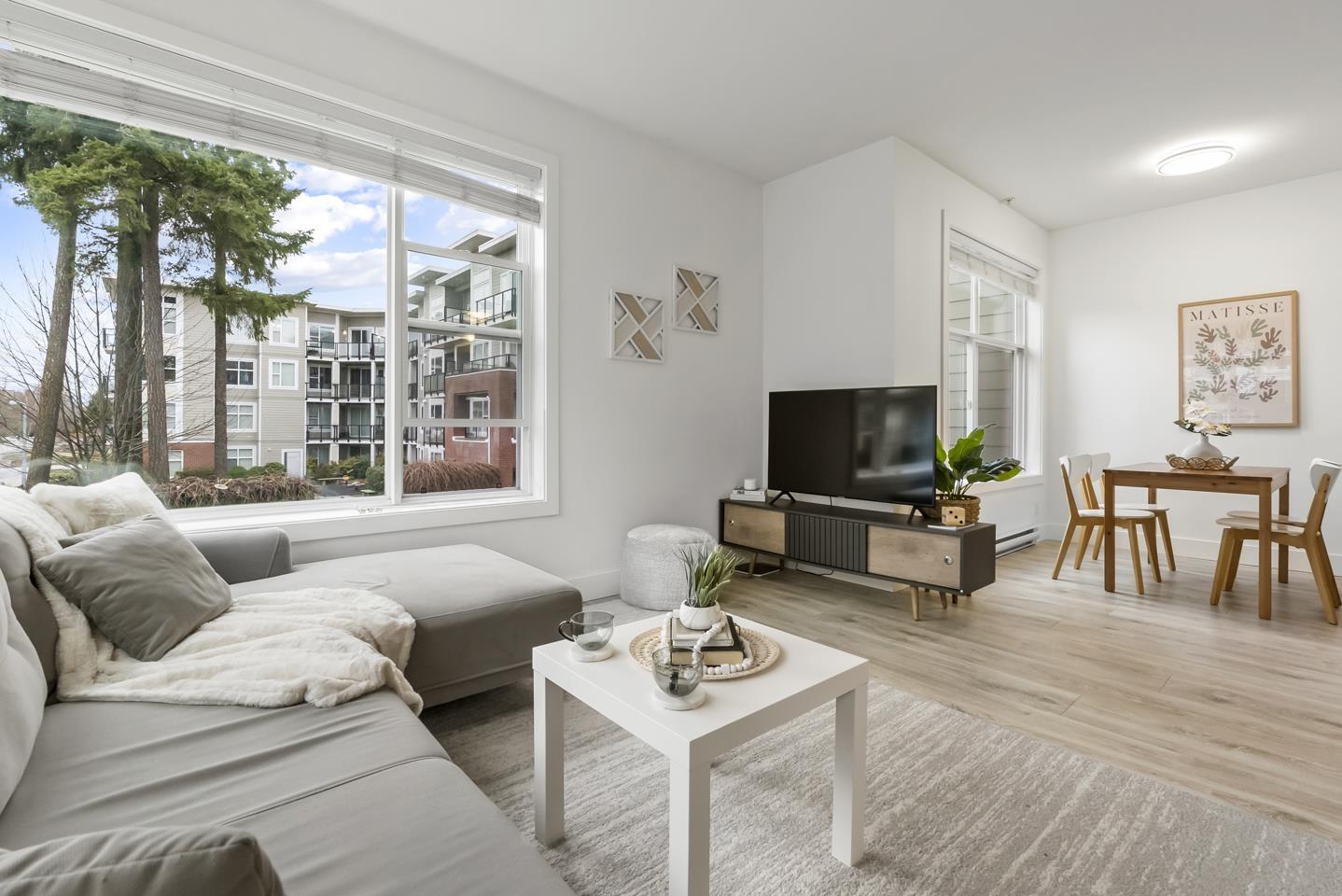 221 15956 86a Avenue, Surrey, British Columbia  V4N 6N8 - Photo 3 - R3085549