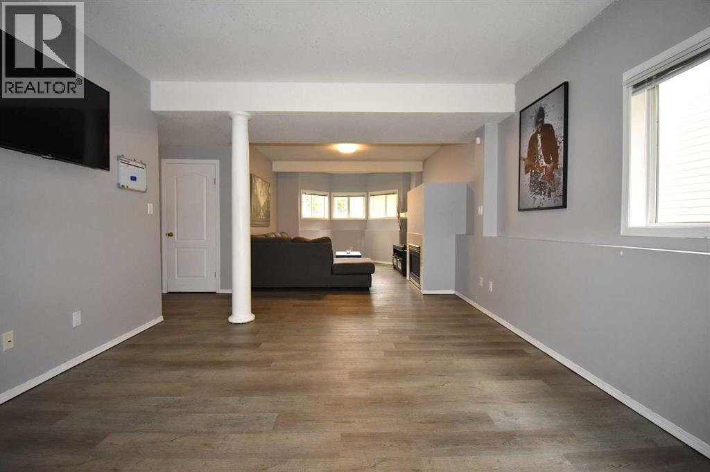 309 Eaton Drive, Hinton, Alberta  T7V 1Y5 - Photo 25 - A2263626