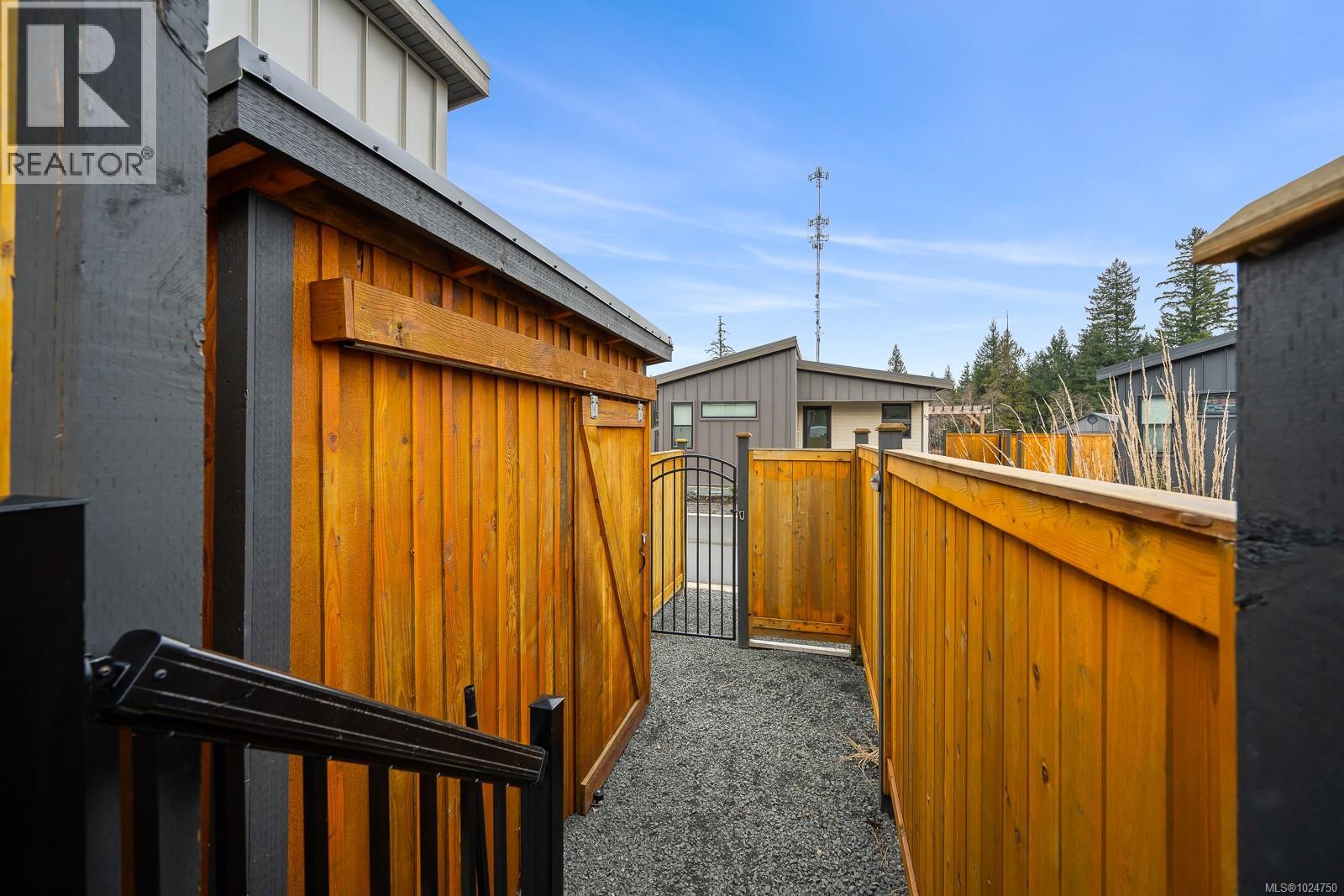 30 3025 Royston Rd, Cumberland, British Columbia  V9N 3P8 - Photo 38 - 1024750