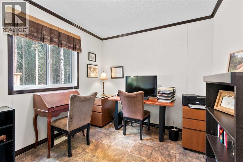 204, 29542 Range Road 52, Rural Mountain View County, Alberta  T0M 1E0 - Photo 26 - A2280145