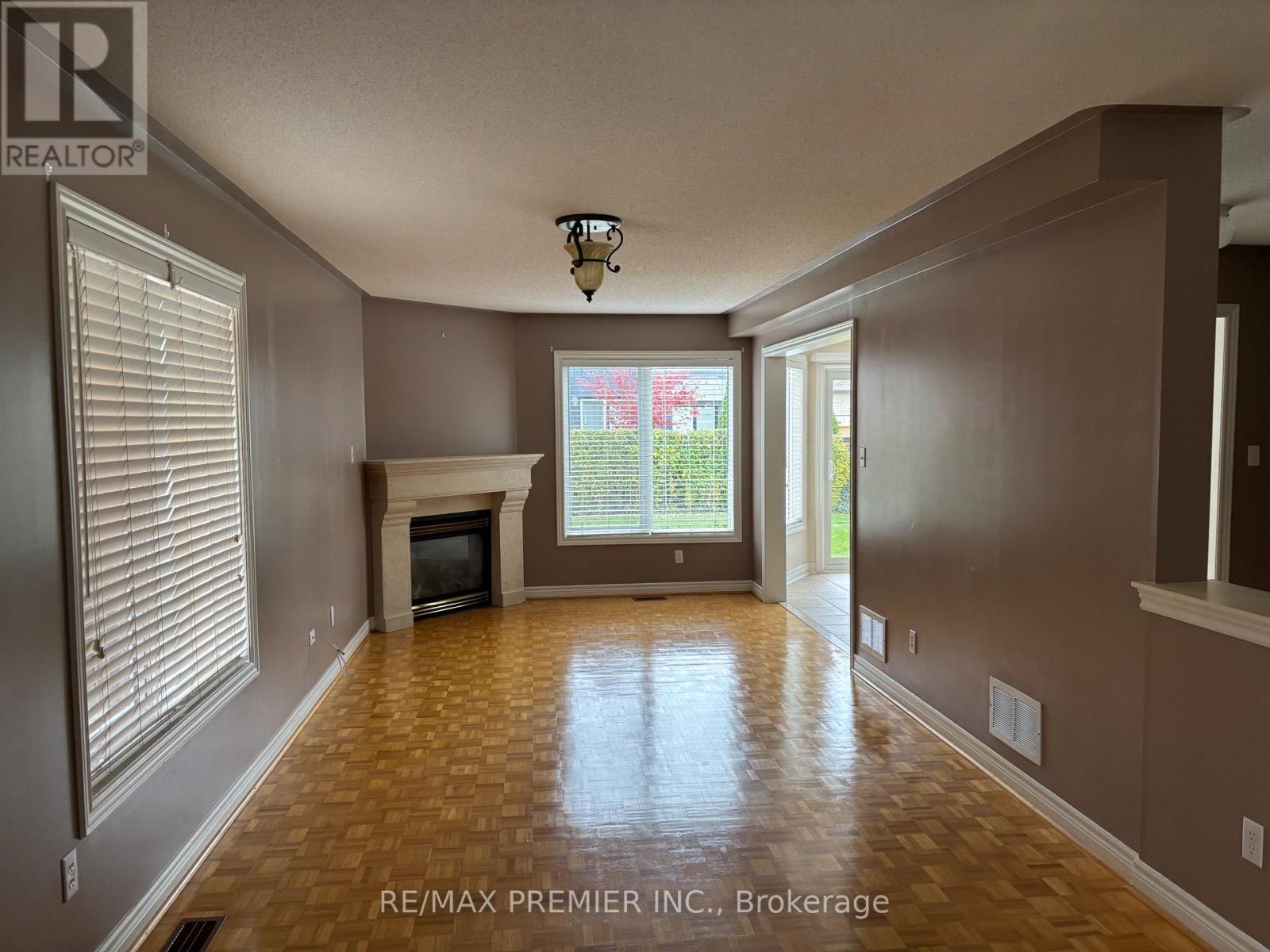 325 Vellore Avenue, Vaughan, Ontario  L4H 2Z2 - Photo 29 - N12750962
