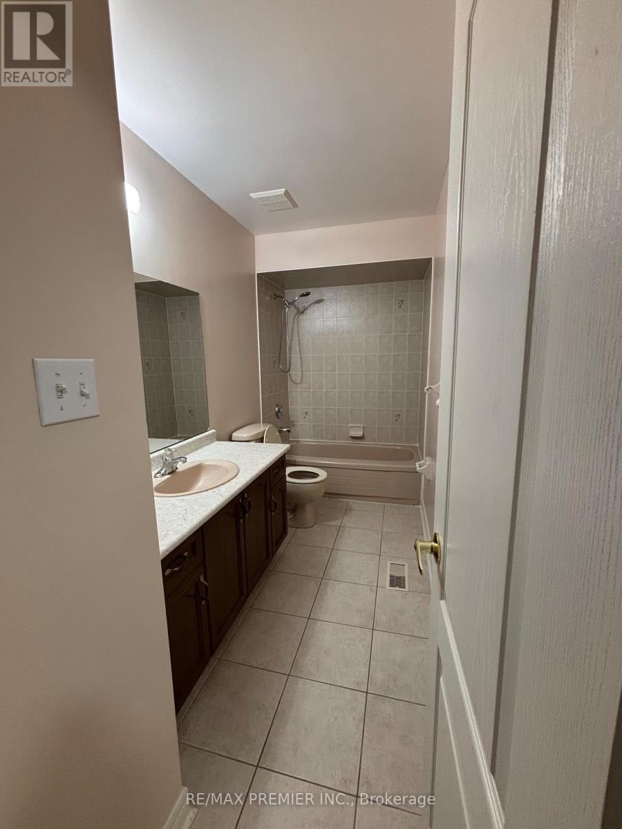 325 Vellore Avenue, Vaughan, Ontario  L4H 2Z2 - Photo 34 - N12750962