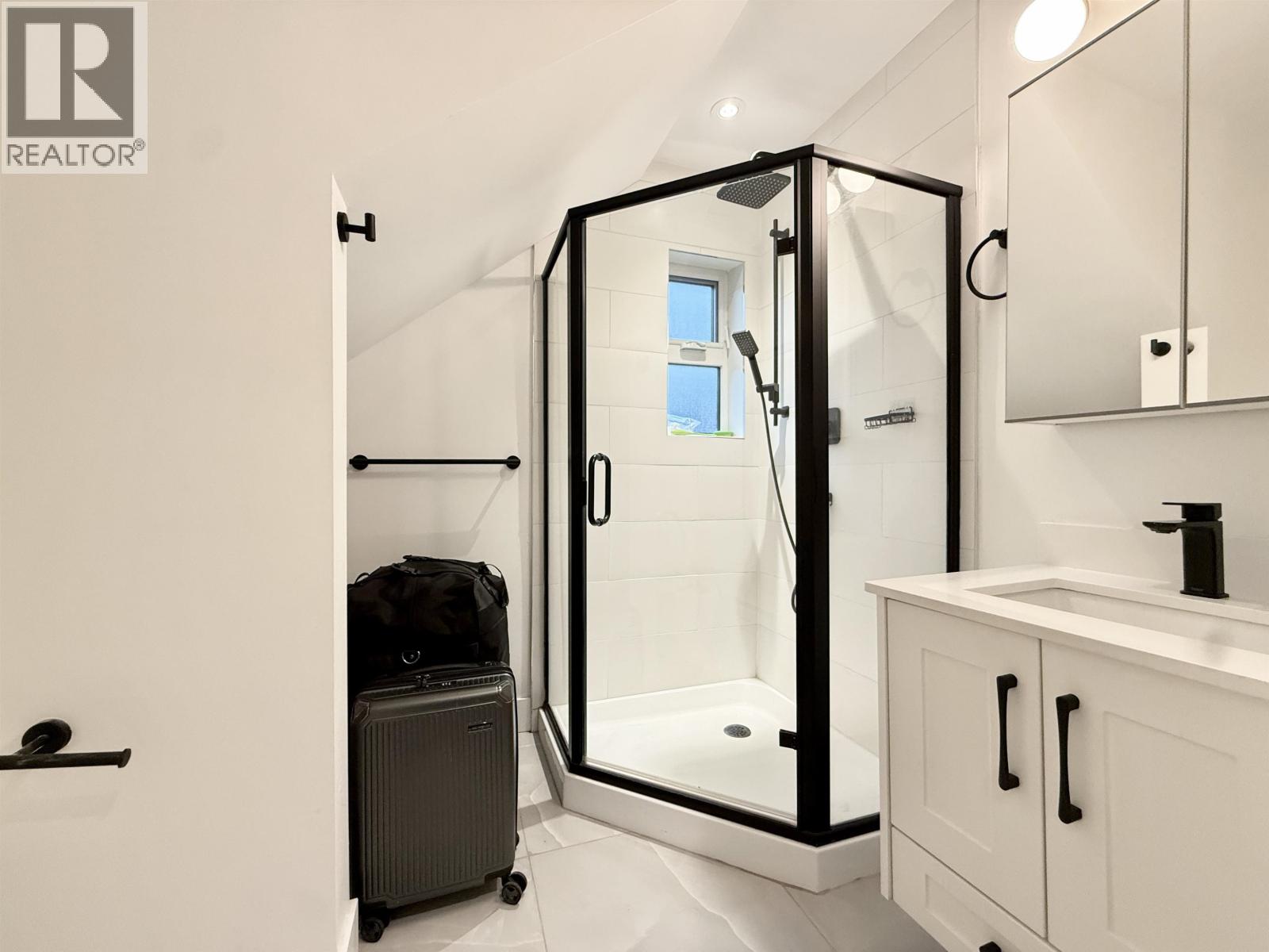 2931 E 28th Avenue, Vancouver, British Columbia  V5R 1S3 - Photo 25 - R3085473