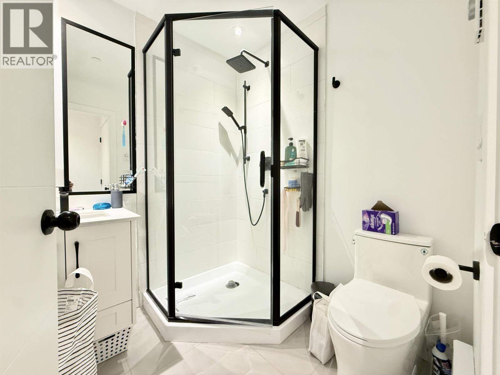 2931 E 28th Avenue, Vancouver, British Columbia  V5R 1S3 - Photo 24 - R3085473