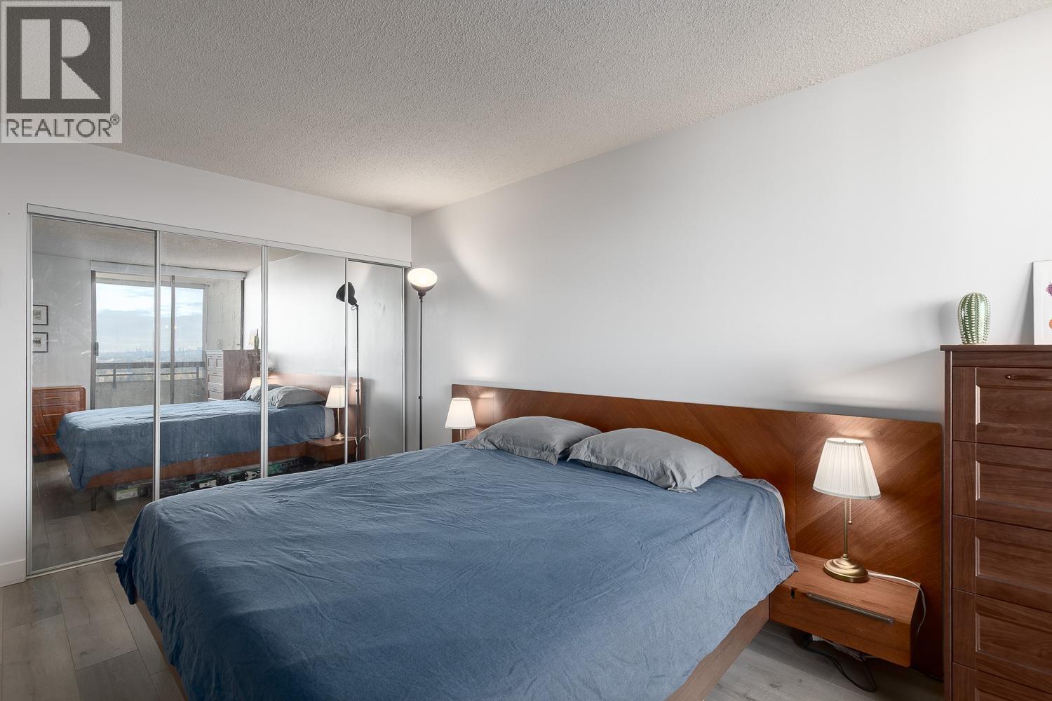 2101 3771 Bartlett Court, Burnaby, British Columbia  V3J 7G8 - Photo 18 - R3085589