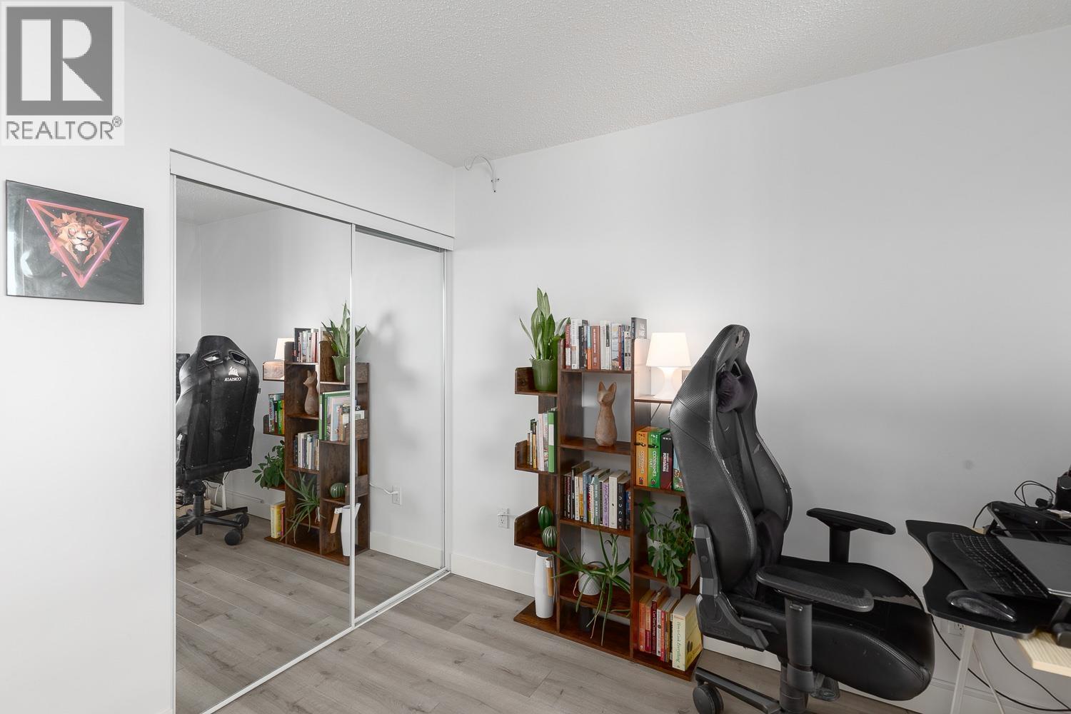 2101 3771 Bartlett Court, Burnaby, British Columbia  V3J 7G8 - Photo 24 - R3085589