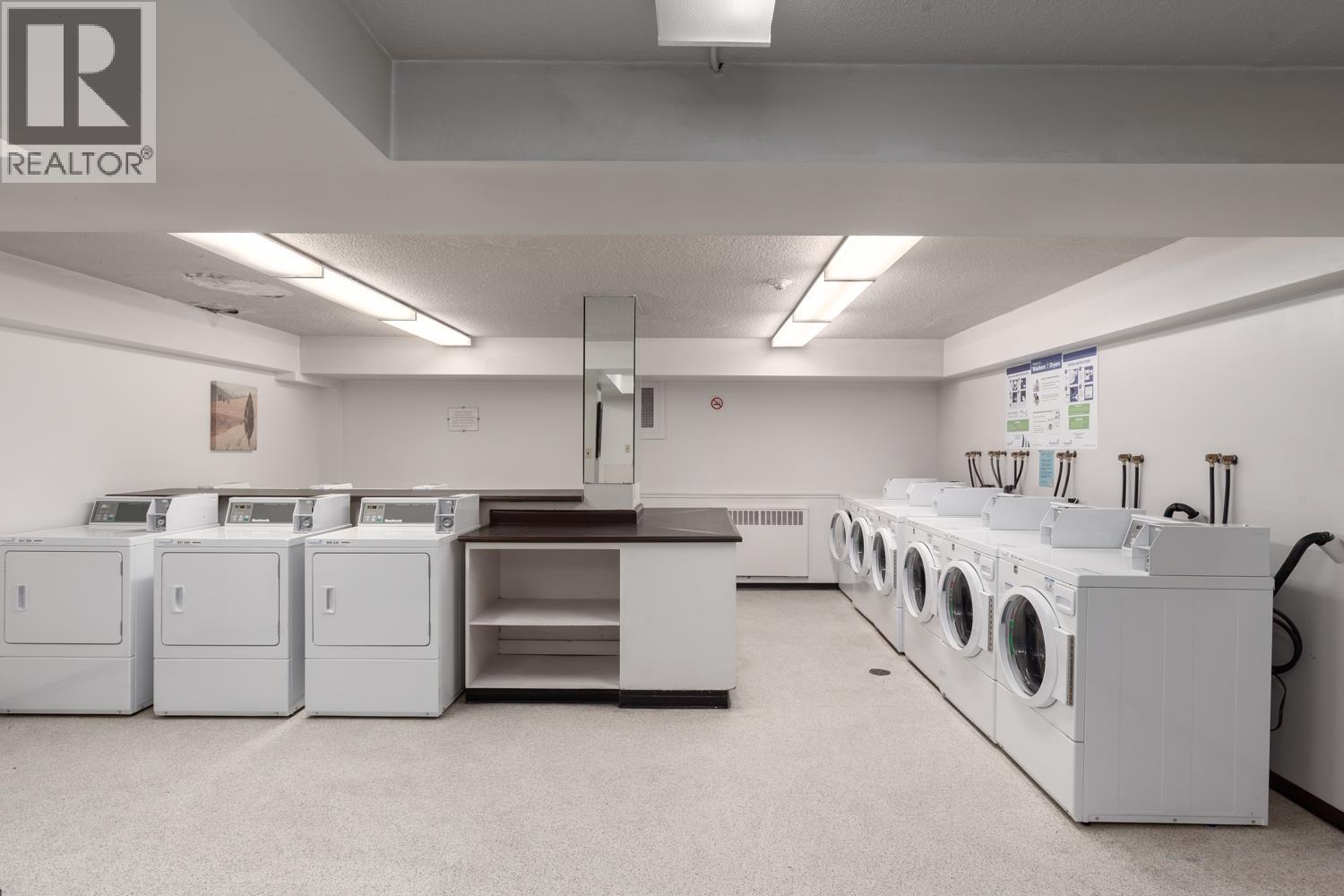 2101 3771 Bartlett Court, Burnaby, British Columbia  V3J 7G8 - Photo 32 - R3085589