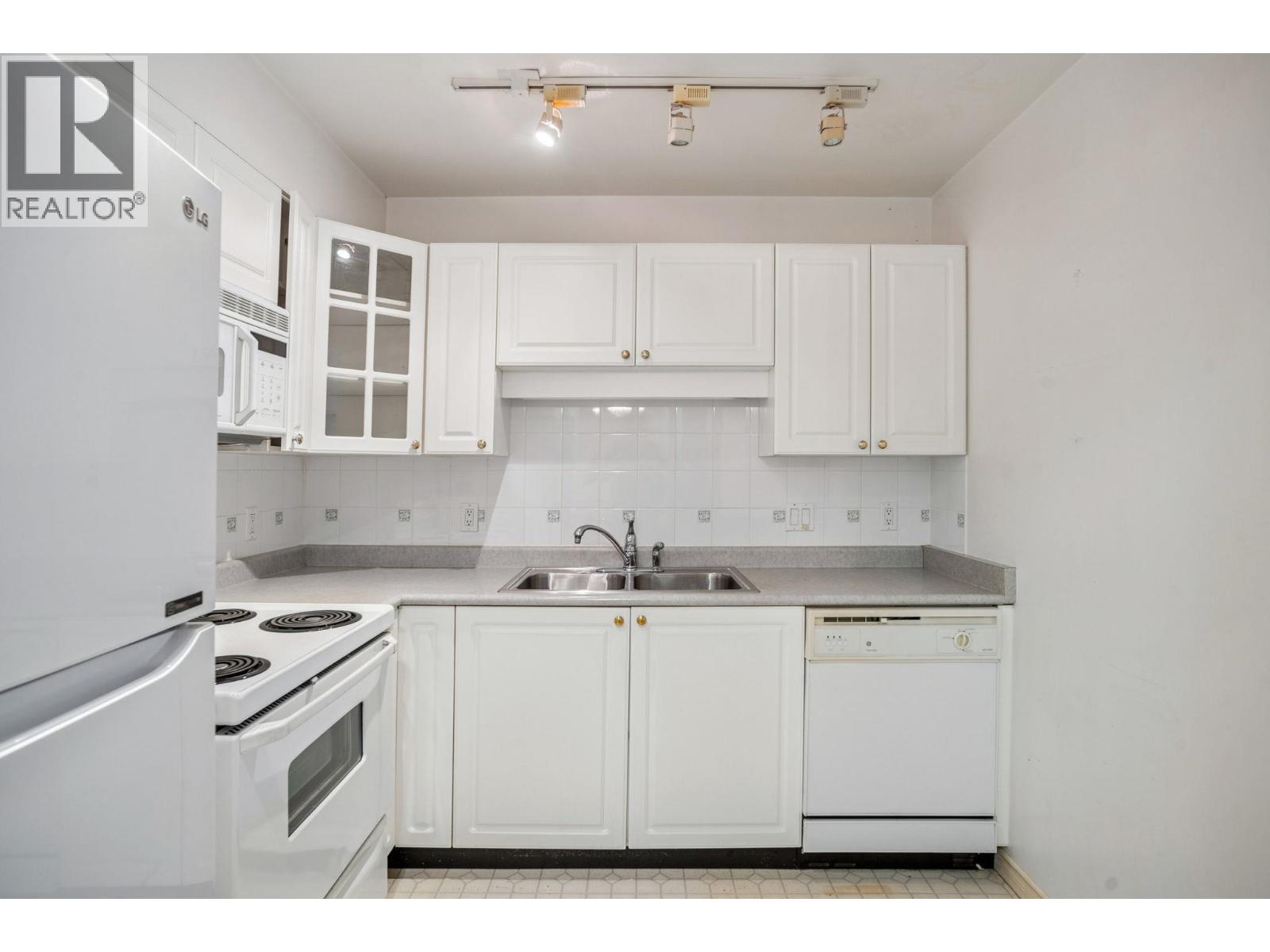 102 8100 Jones Road, Richmond, British Columbia  V6Y 4B1 - Photo 11 - R3085610