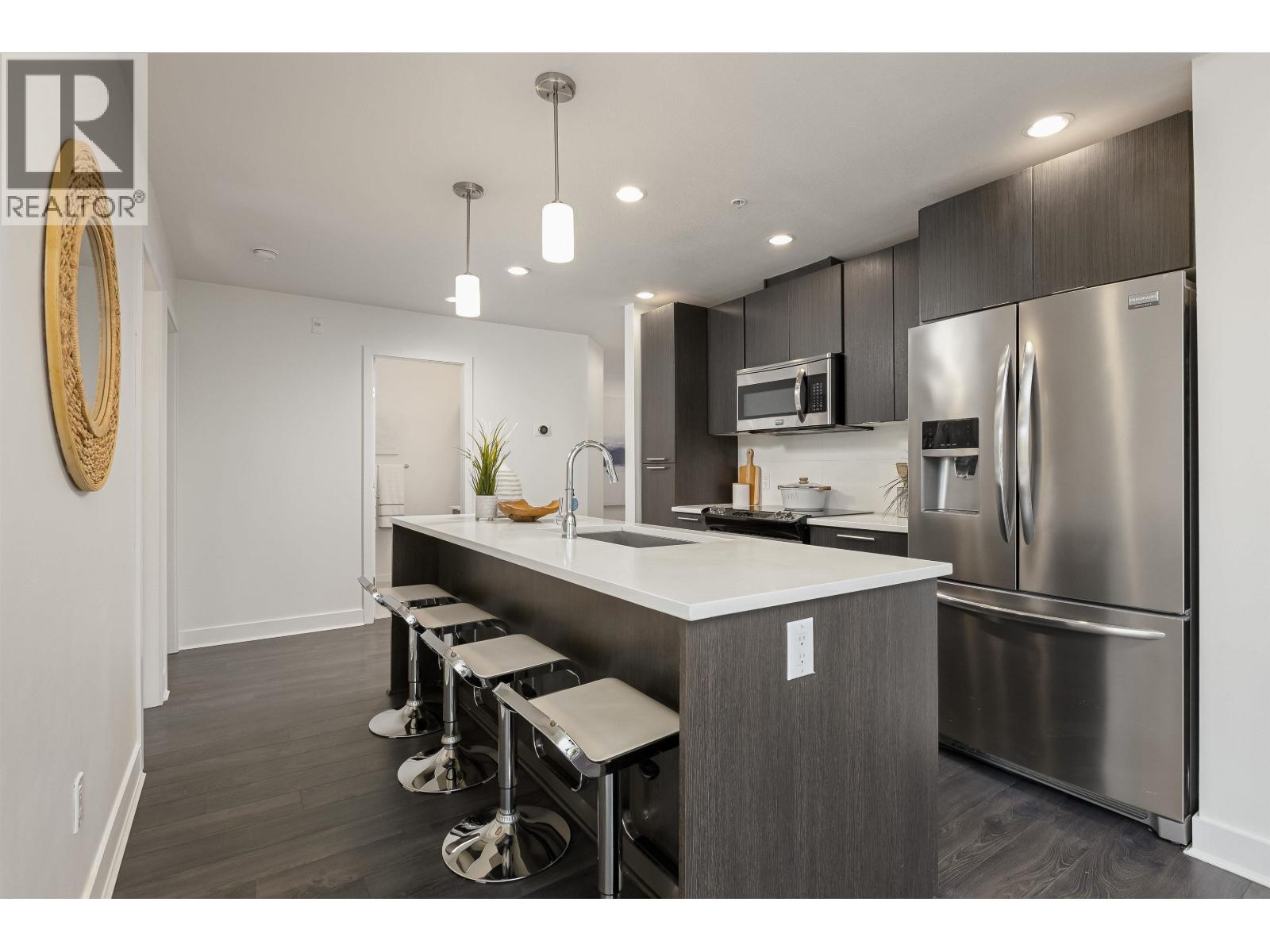 407 733 W 3rd Street, North Vancouver, British Columbia  V7M 0C8 - Photo 8 - R3085626