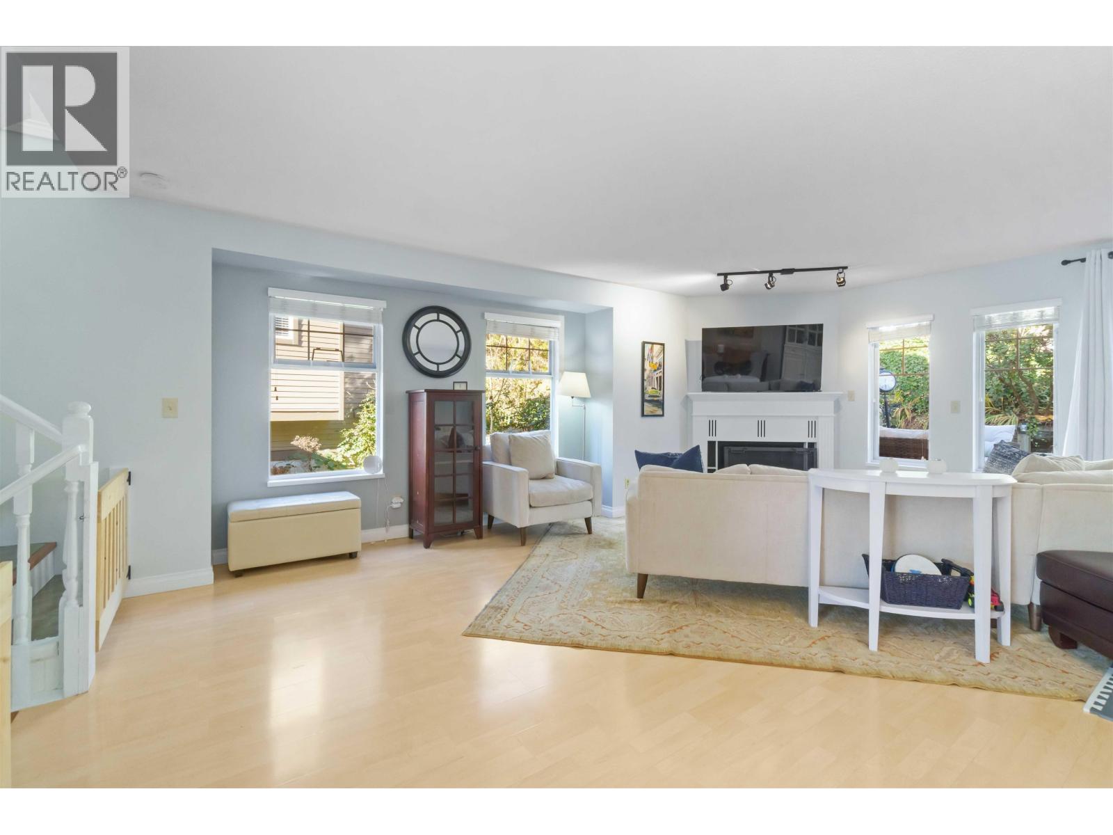 16 795 Noons Creek Drive, Port Moody, British Columbia  V3H 4V4 - Photo 4 - R3085635