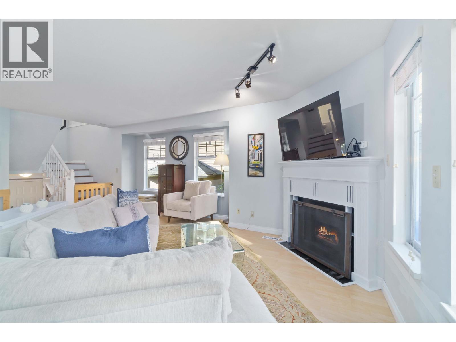 16 795 Noons Creek Drive, Port Moody, British Columbia  V3H 4V4 - Photo 7 - R3085635