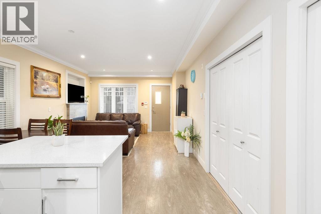 201 4577 Slocan Street, Vancouver, British Columbia  V5R 1Z8 - Photo 8 - R3085648