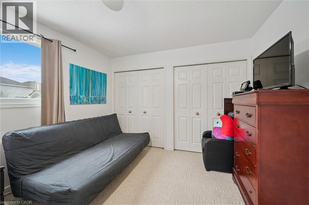 267 Grey Fox Drive, Kitchener, Ontario  N2E 3N8 - Photo 13 - 40802493