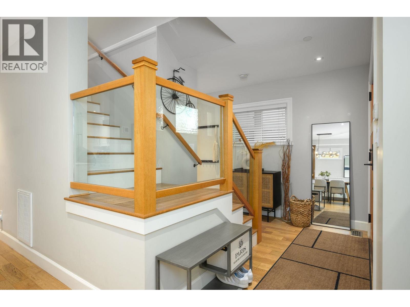 4241 Balkan Street, Vancouver, British Columbia  V5V 3Z4 - Photo 14 - R3085604