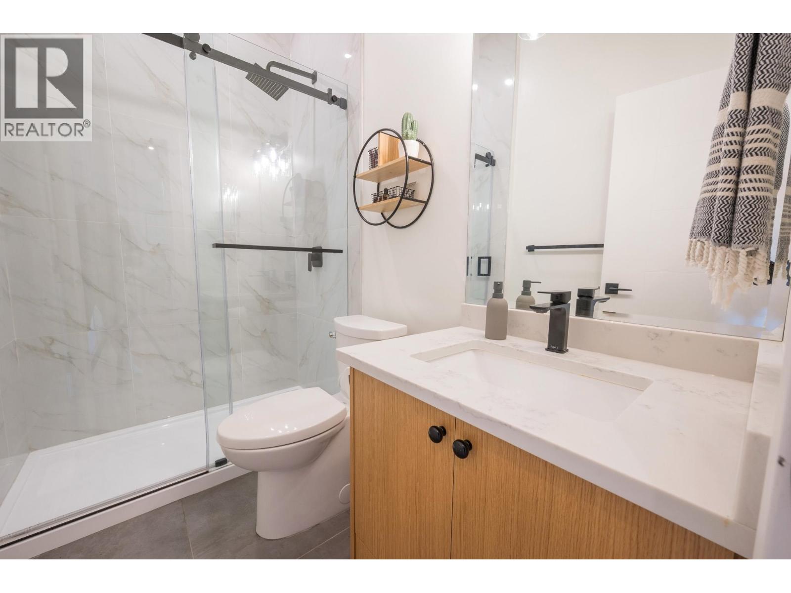 2026 Tiyata Boulevard, Pemberton, British Columbia  V0N 0A7 - Photo 28 - R3085620