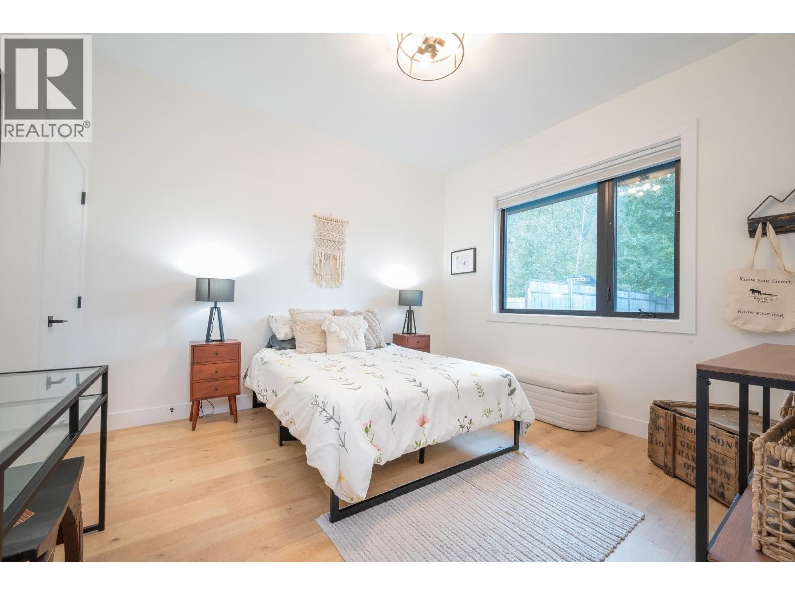 2026 Tiyata Boulevard, Pemberton, British Columbia  V0N 0A7 - Photo 31 - R3085620