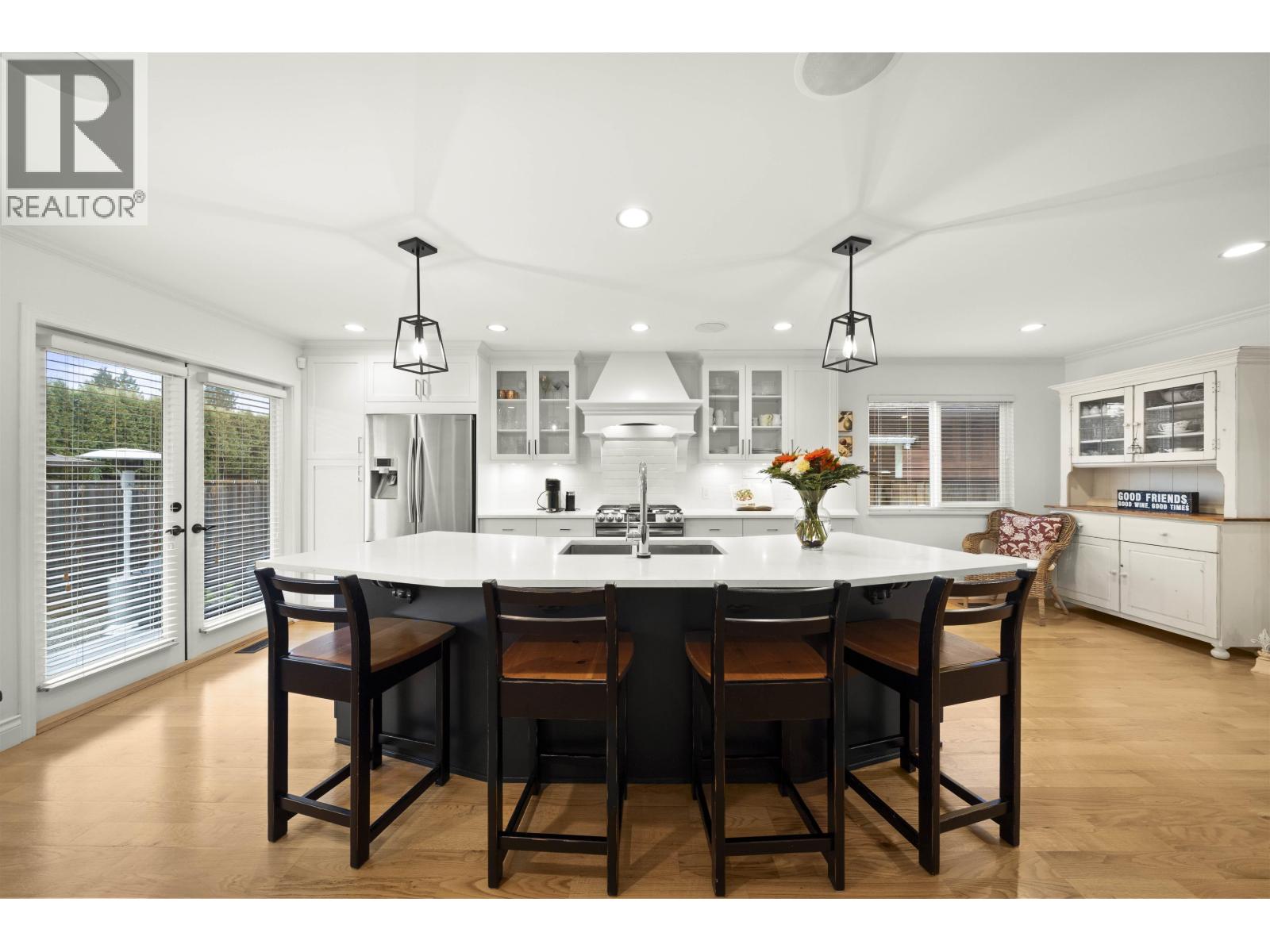 515 Erin Place, Delta, British Columbia  V4M 2V7 - Photo 4 - R3085639