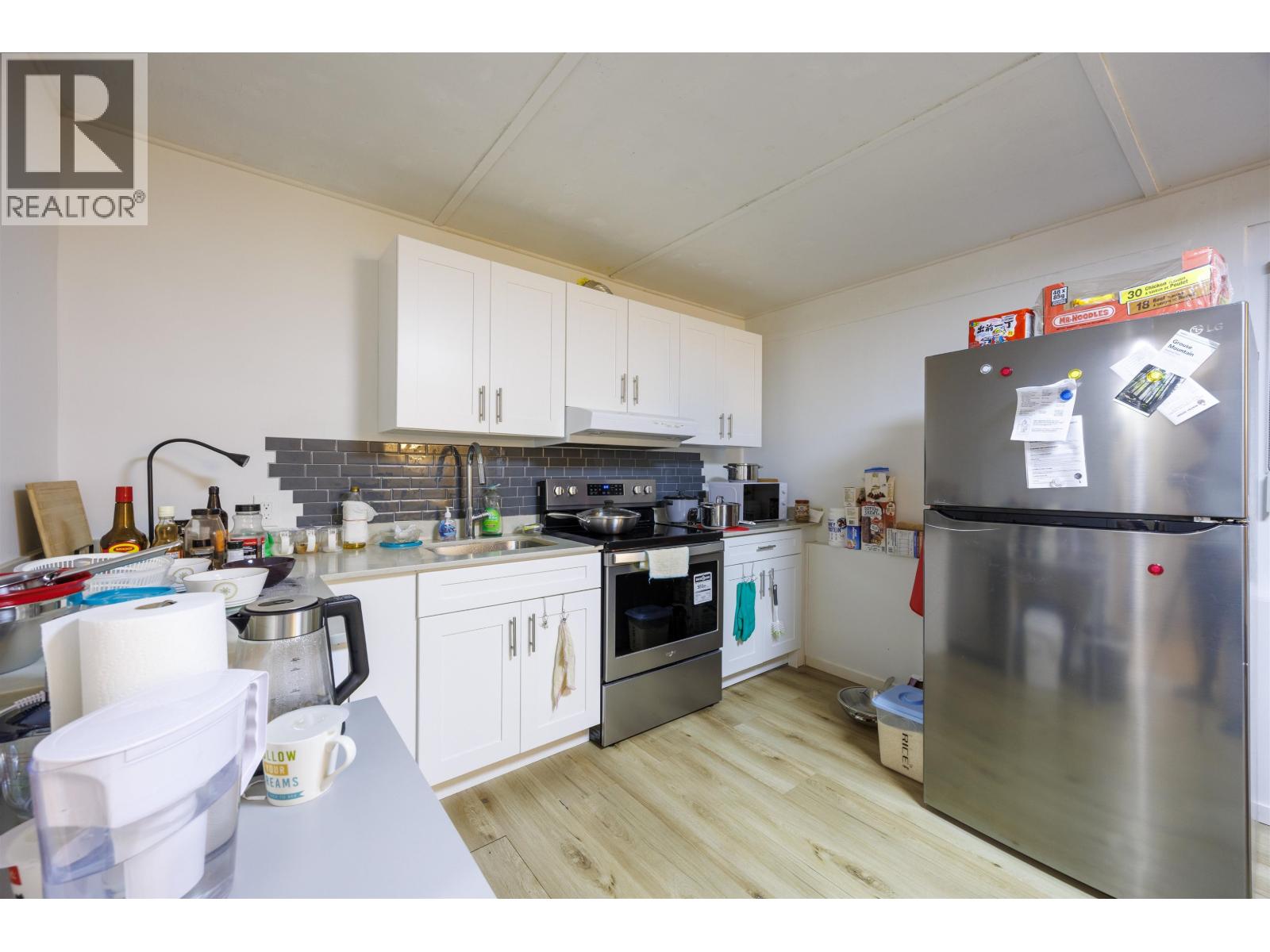 3213 Salt Spring Avenue, Coquitlam, British Columbia  V3E 1E6 - Photo 16 - R3085654