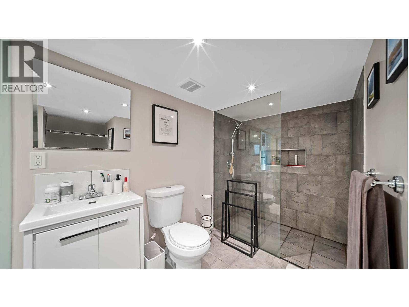 21124 Glenwood Avenue, Maple Ridge, British Columbia  V2X 8K5 - Photo 33 - R3085661