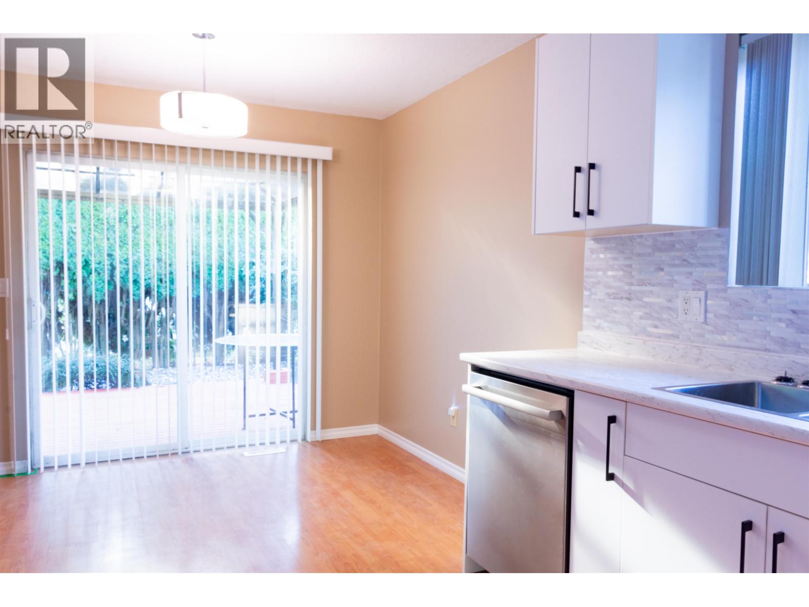 1951 Coquitlam Avenue, Port Coquitlam, British Columbia  V3B 1J2 - Photo 14 - R3085637