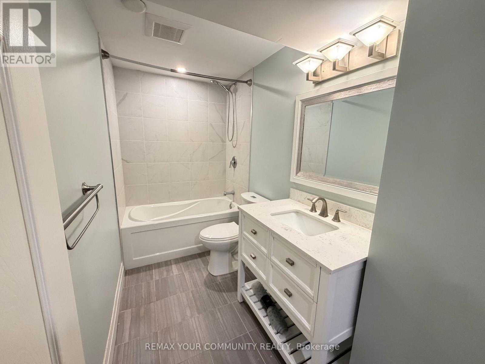 Bsmt - 80 Savage Road, Newmarket, Ontario  L3X 1R1 - Photo 10 - N12750838