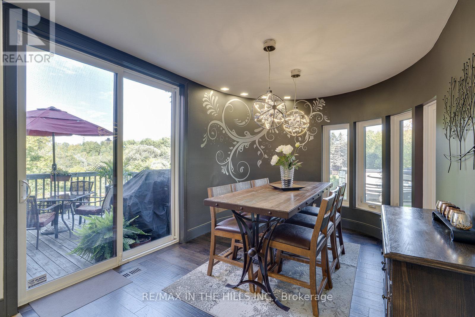 21 Bartley Drive, Caledon, Ontario  L7E 0N1 - Photo 16 - W12409056