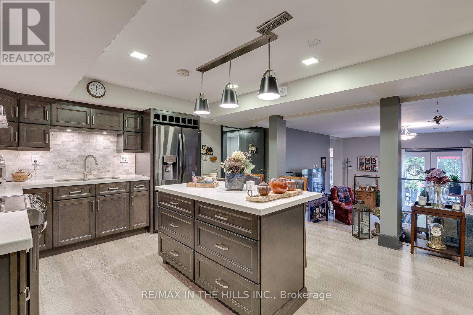 21 Bartley Drive, Caledon, Ontario  L7E 0N1 - Photo 35 - W12409056