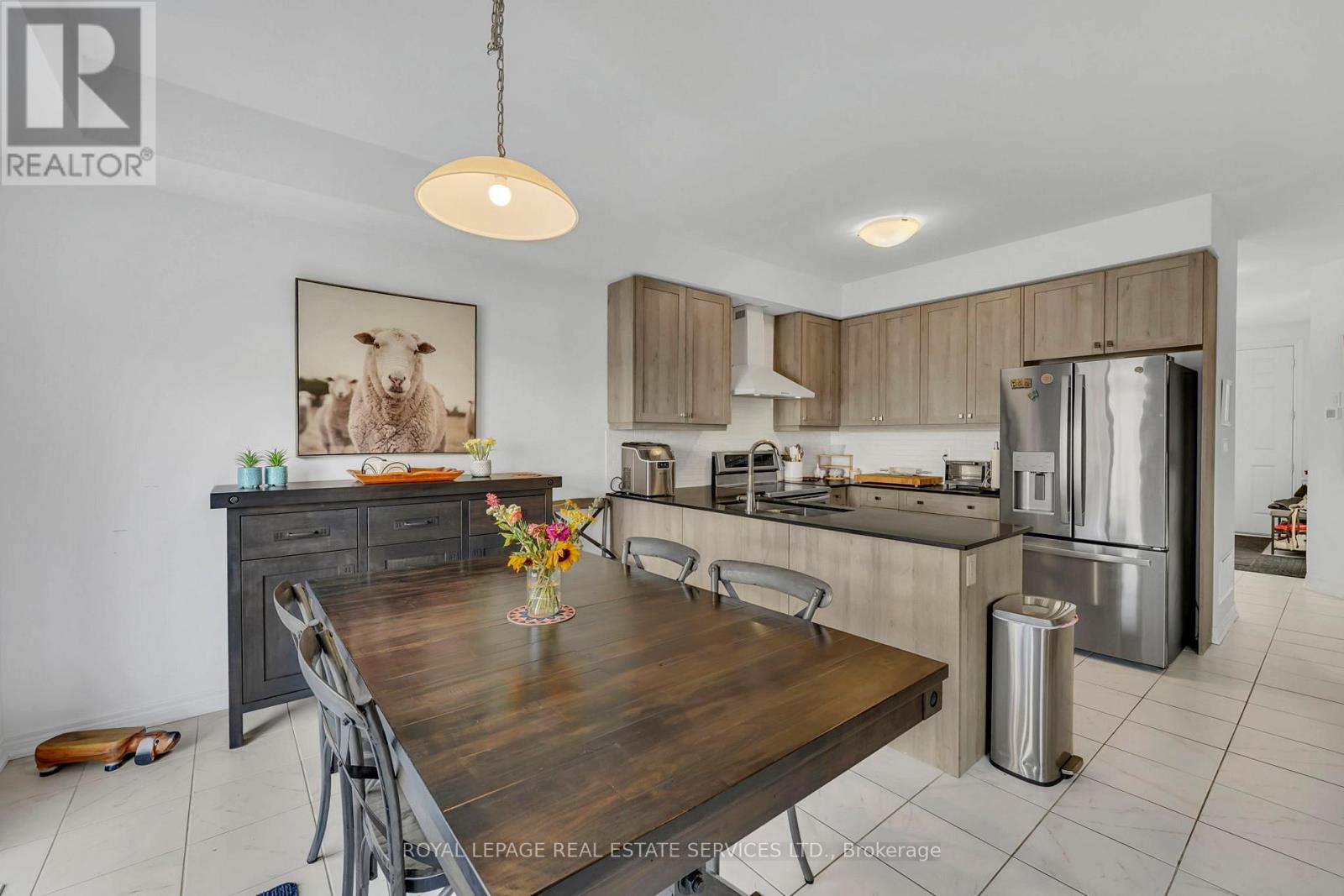 241 Longboat Run, Brantford, Ontario  N3T 5L5 - Photo 24 - X12693756