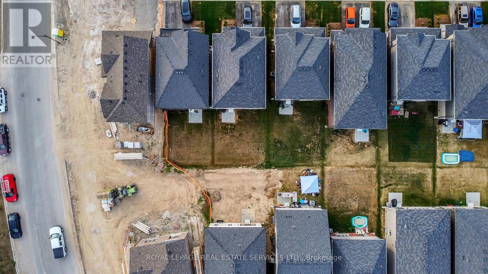 241 Longboat Run, Brantford, Ontario  N3T 5L5 - Photo 48 - X12693756