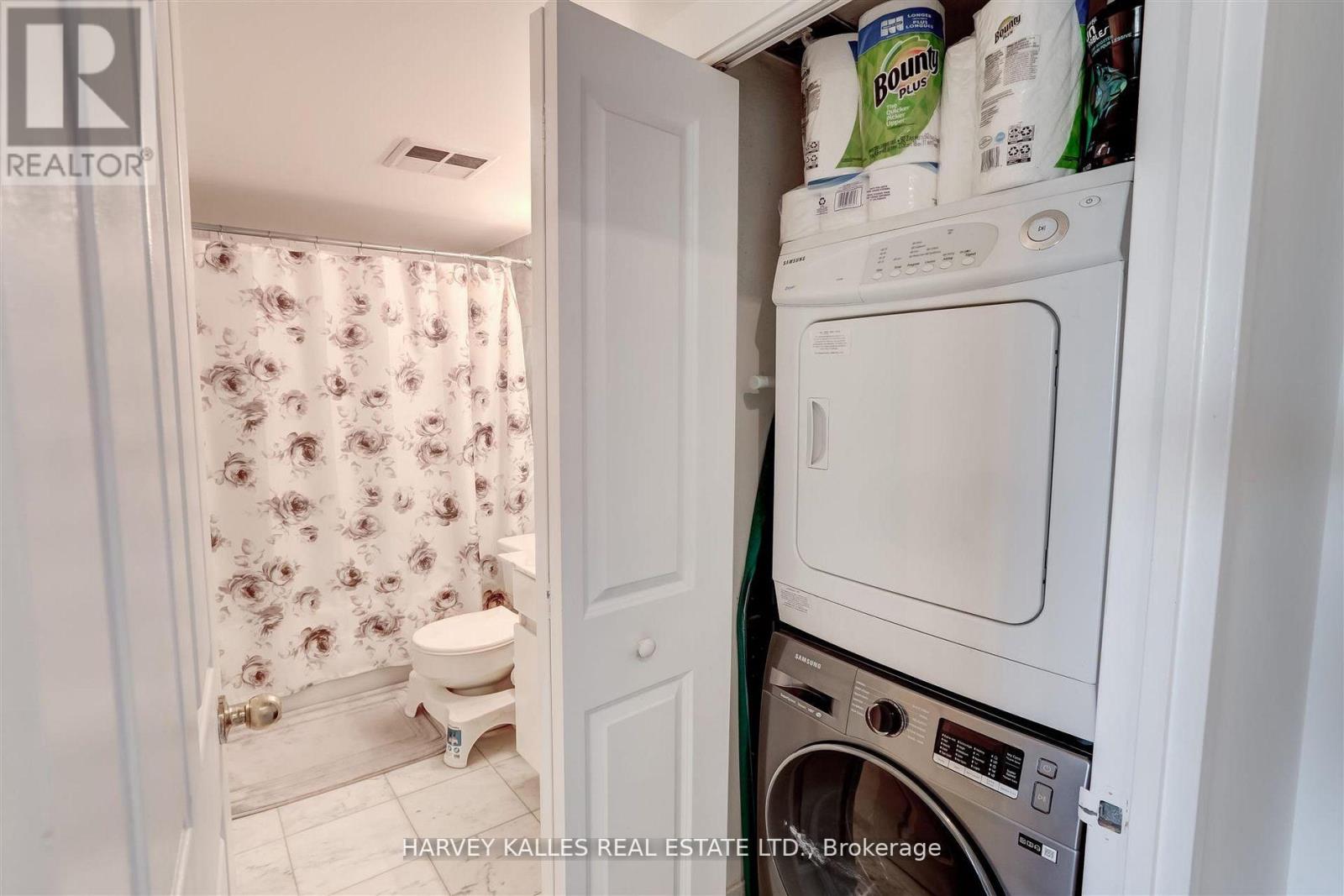 1018 - 942 Yonge Street, Toronto, Ontario  M4W 3S8 - Photo 28 - C12751068