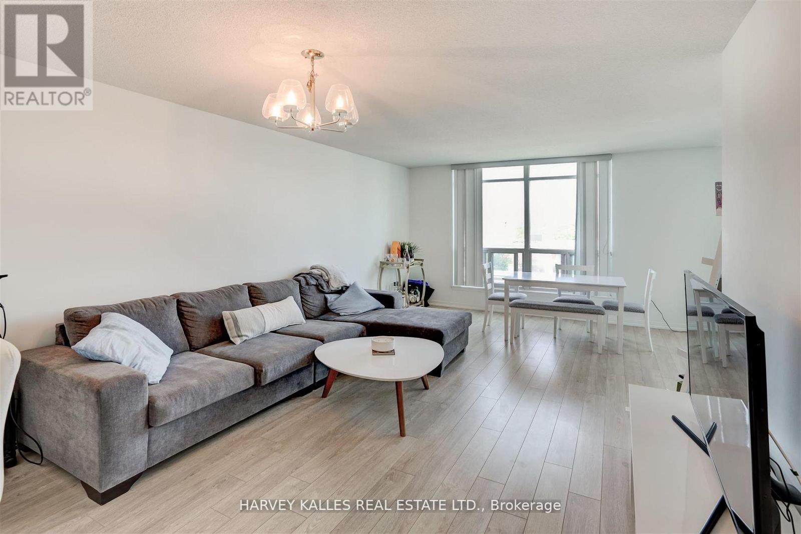 1018 - 942 Yonge Street, Toronto, Ontario  M4W 3S8 - Photo 7 - C12751068