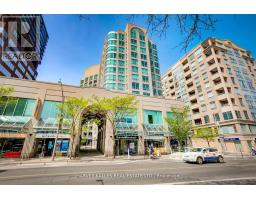 1018 - 942 YONGE STREET, Toronto, Ontario