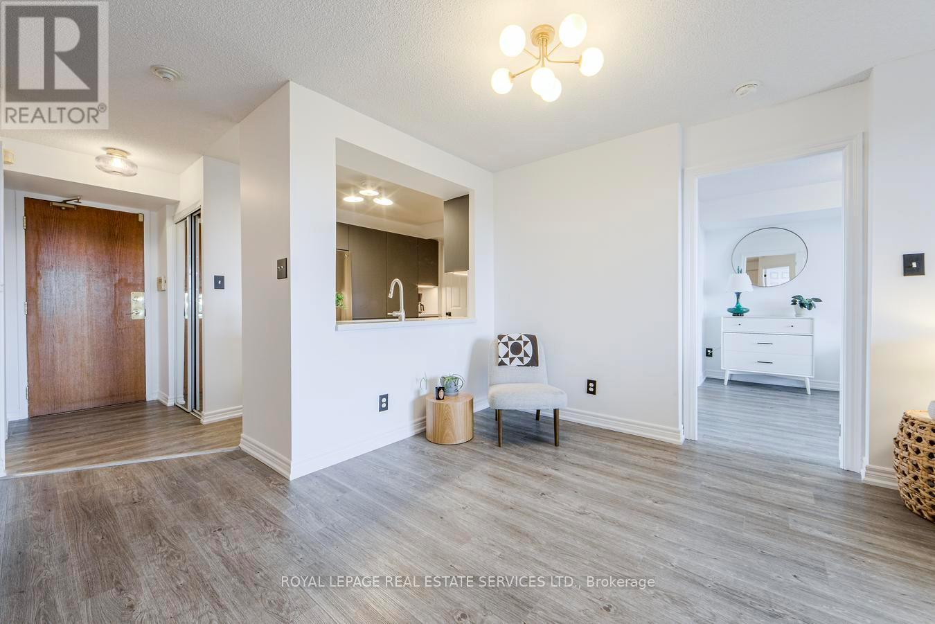 901 - 1700 Eglinton Avenue E, Toronto, Ontario  M4A 2X4 - Photo 19 - C12751070