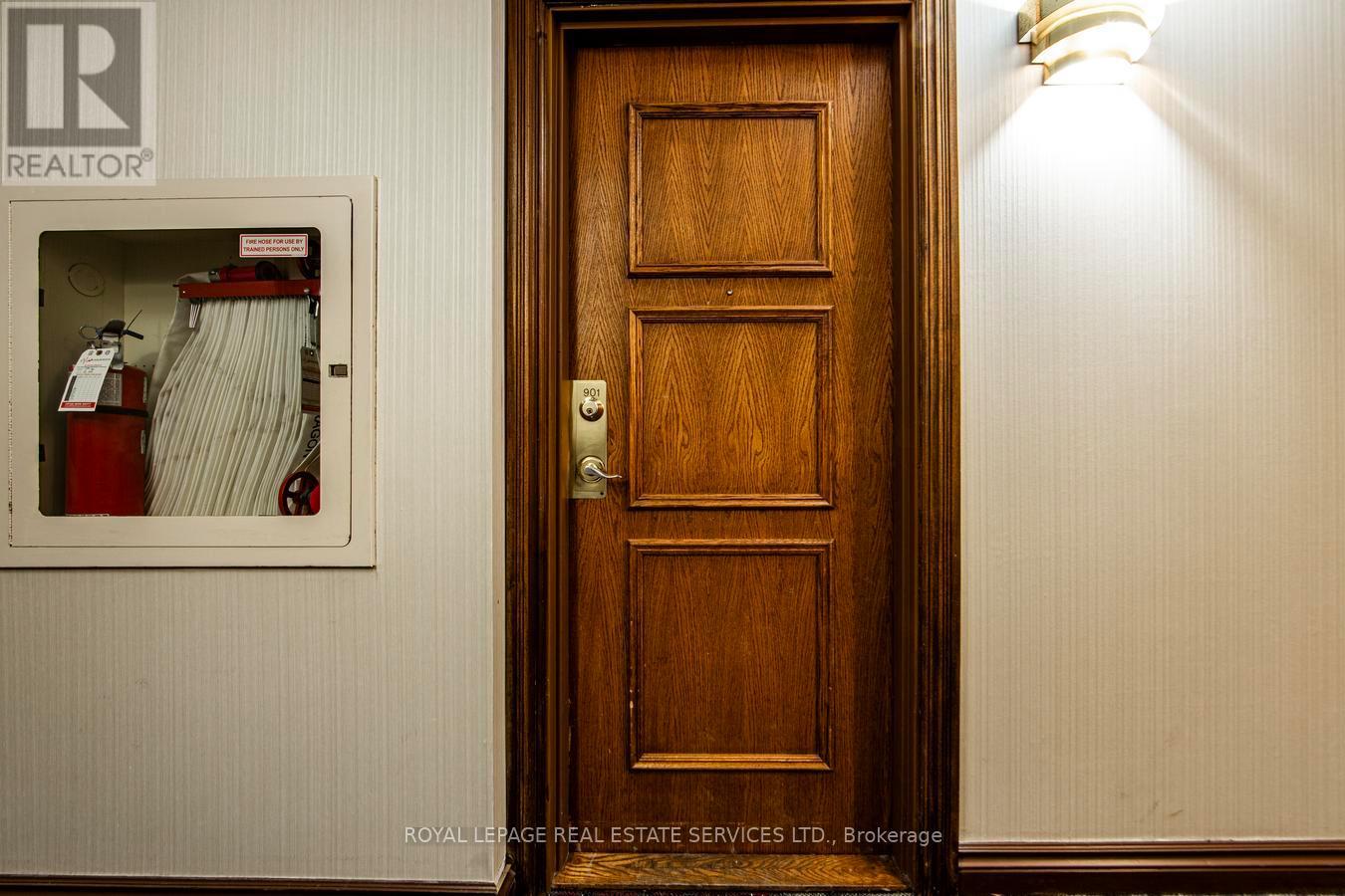 901 - 1700 Eglinton Avenue E, Toronto, Ontario  M4A 2X4 - Photo 5 - C12751070