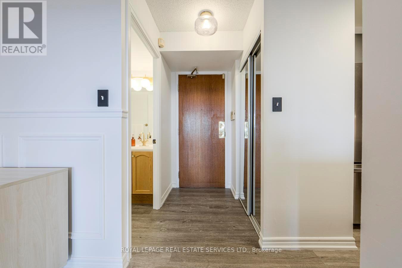 901 - 1700 Eglinton Avenue E, Toronto, Ontario  M4A 2X4 - Photo 6 - C12751070