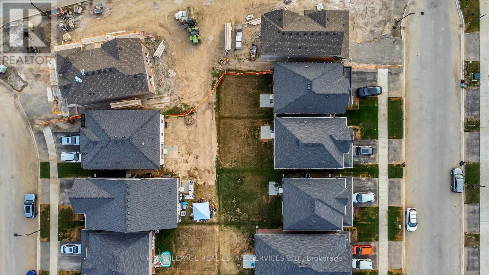 241 Longboat Run, Brantford, Ontario  N3T 5L5 - Photo 49 - X12693756