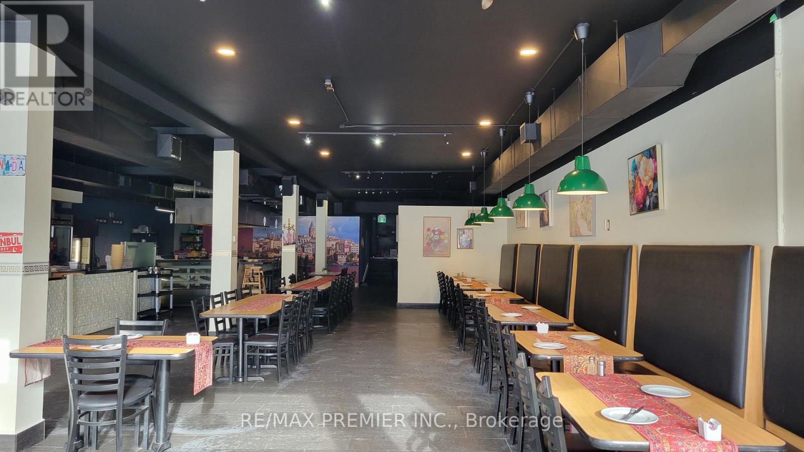 Main - 940 Danforth Avenue, Toronto, Ontario  M4J 1L9 - Photo 3 - E12751088