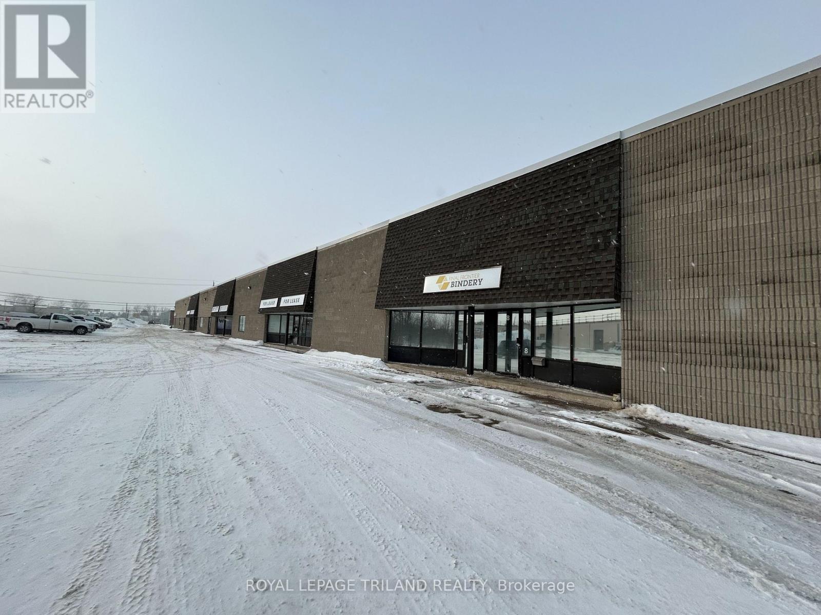 8 - 95 Bessemer Road, London South, Ontario  N6E 1P9 - Photo 3 - X12743814