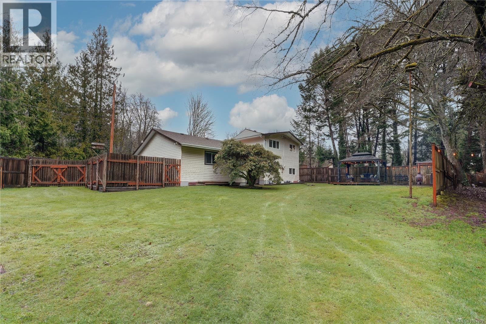5787 Woodlands Rd, Sooke, British Columbia