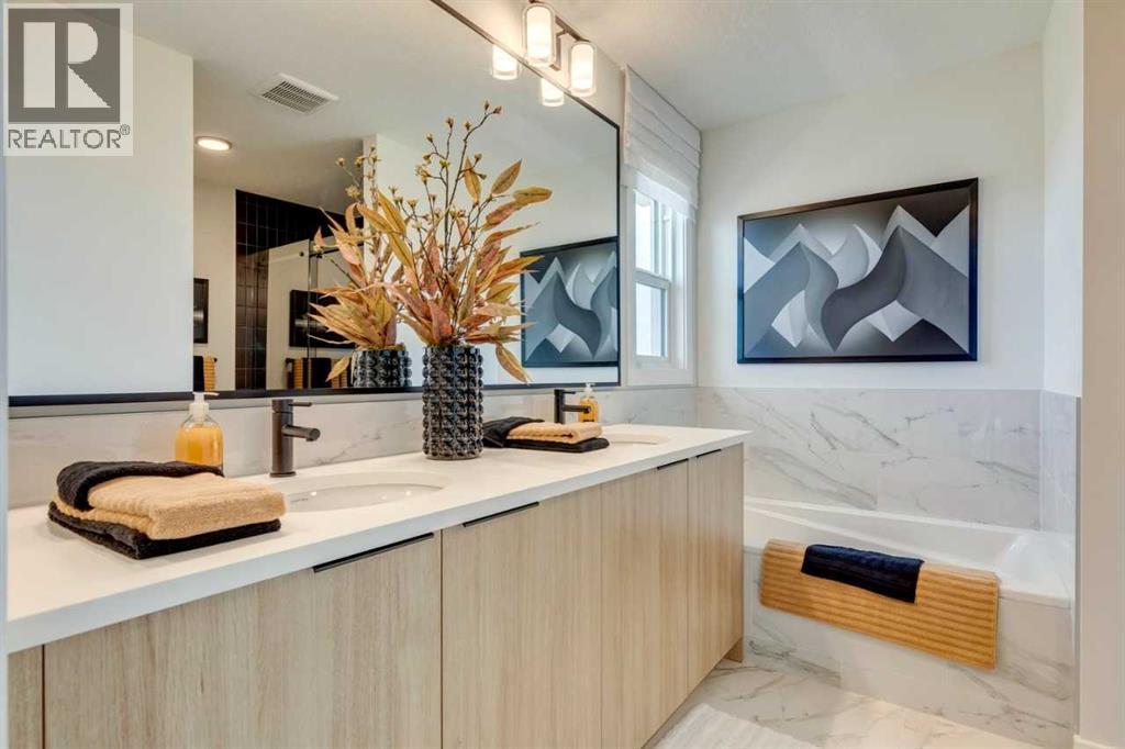 124 Southbow Village Way, Cochrane, Alberta  T4C 3J9 - Photo 15 - A2283420