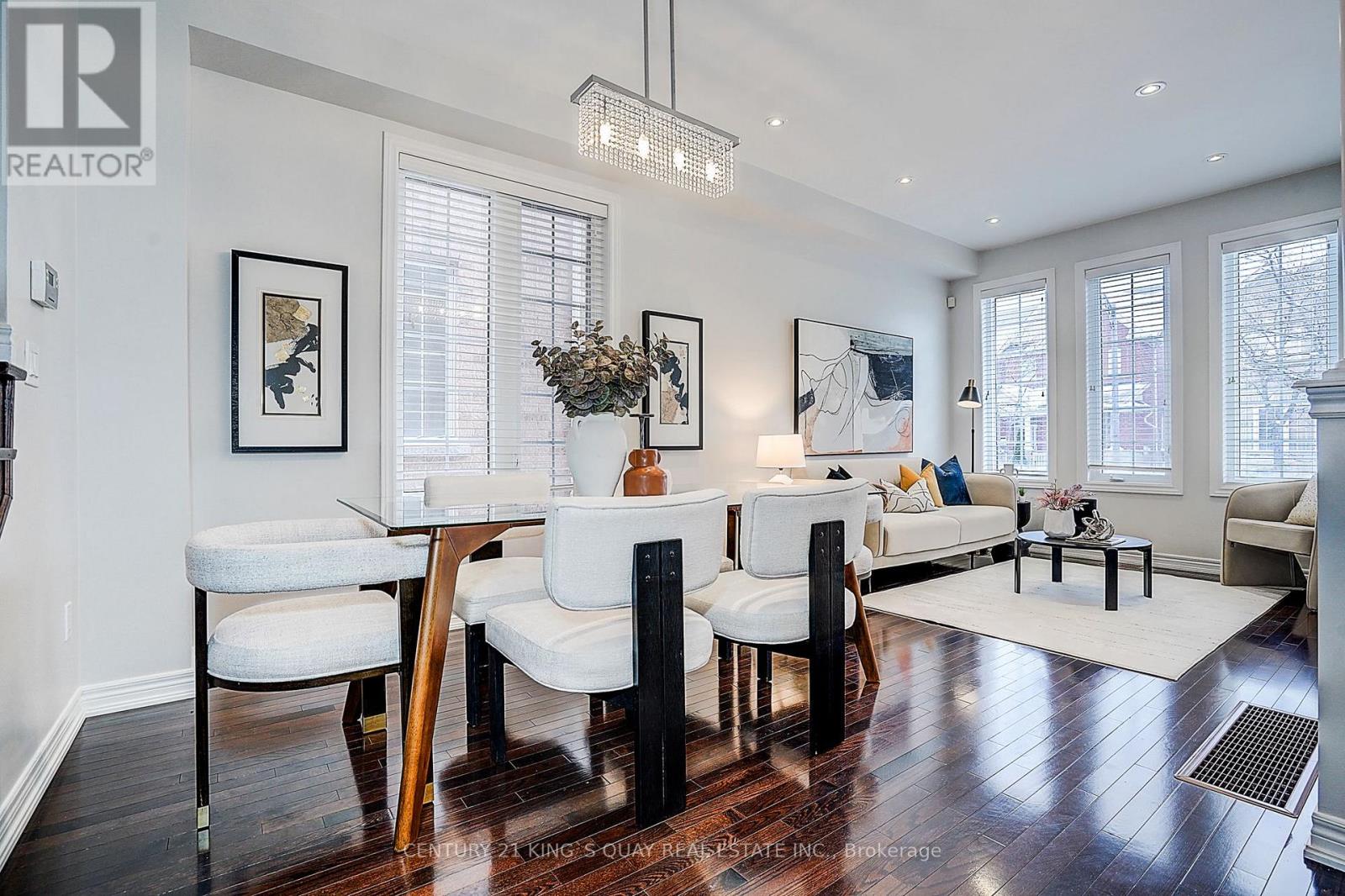 16 Pisanelli Avenue, Markham, Ontario  L6C 0H5 - Photo 5 - N12751108