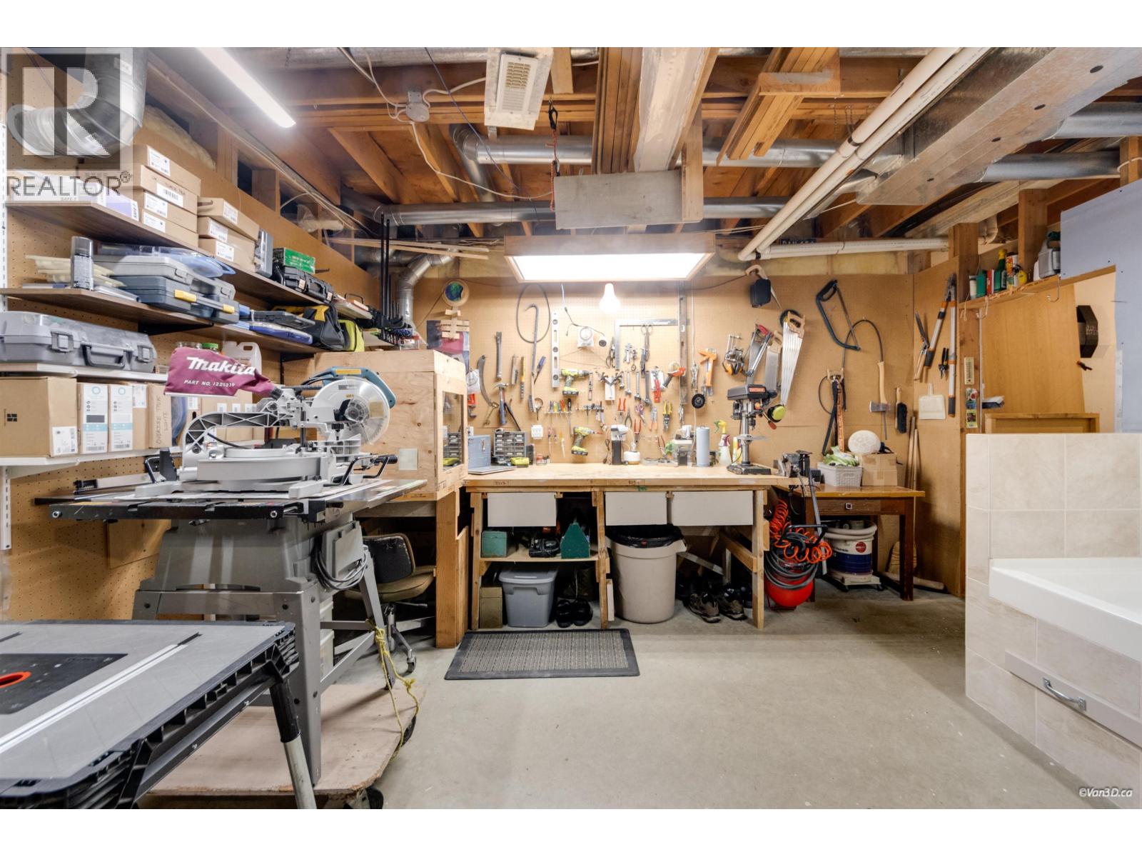 1415 Garibaldi Place, Coquitlam, British Columbia  V3E 2S6 - Photo 30 - R3085232