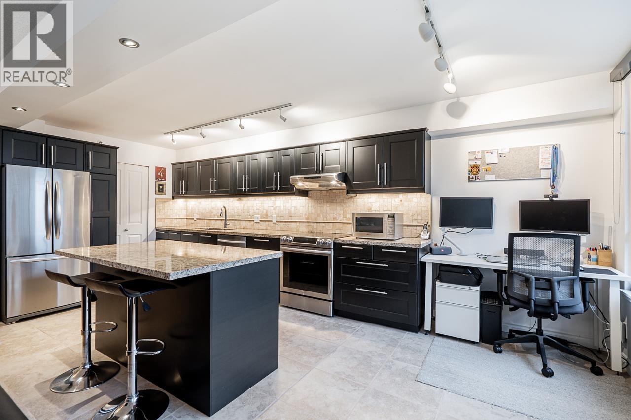 1703 545 Austin Avenue, Coquitlam, British Columbia  V3K 6R4 - Photo 10 - R3085524