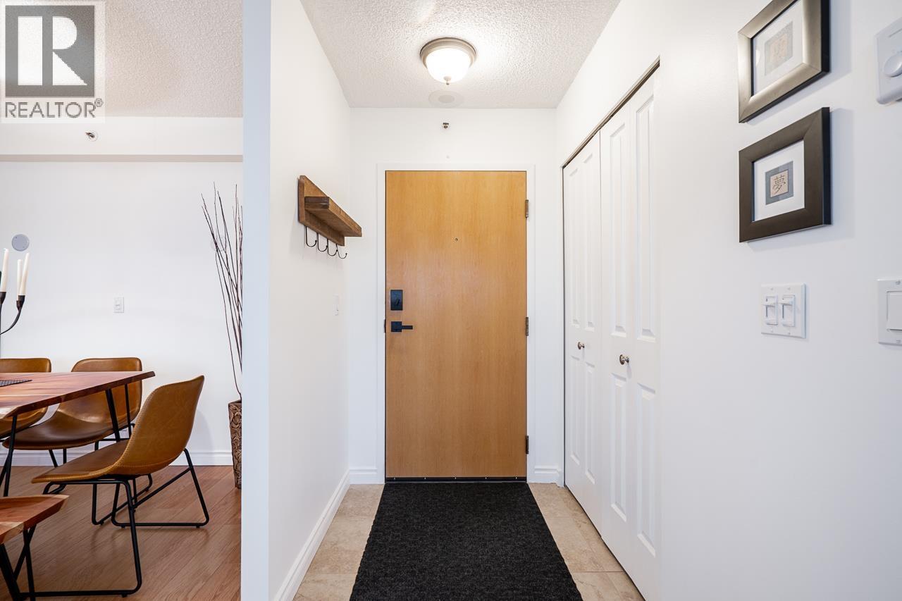 1703 545 Austin Avenue, Coquitlam, British Columbia  V3K 6R4 - Photo 3 - R3085524