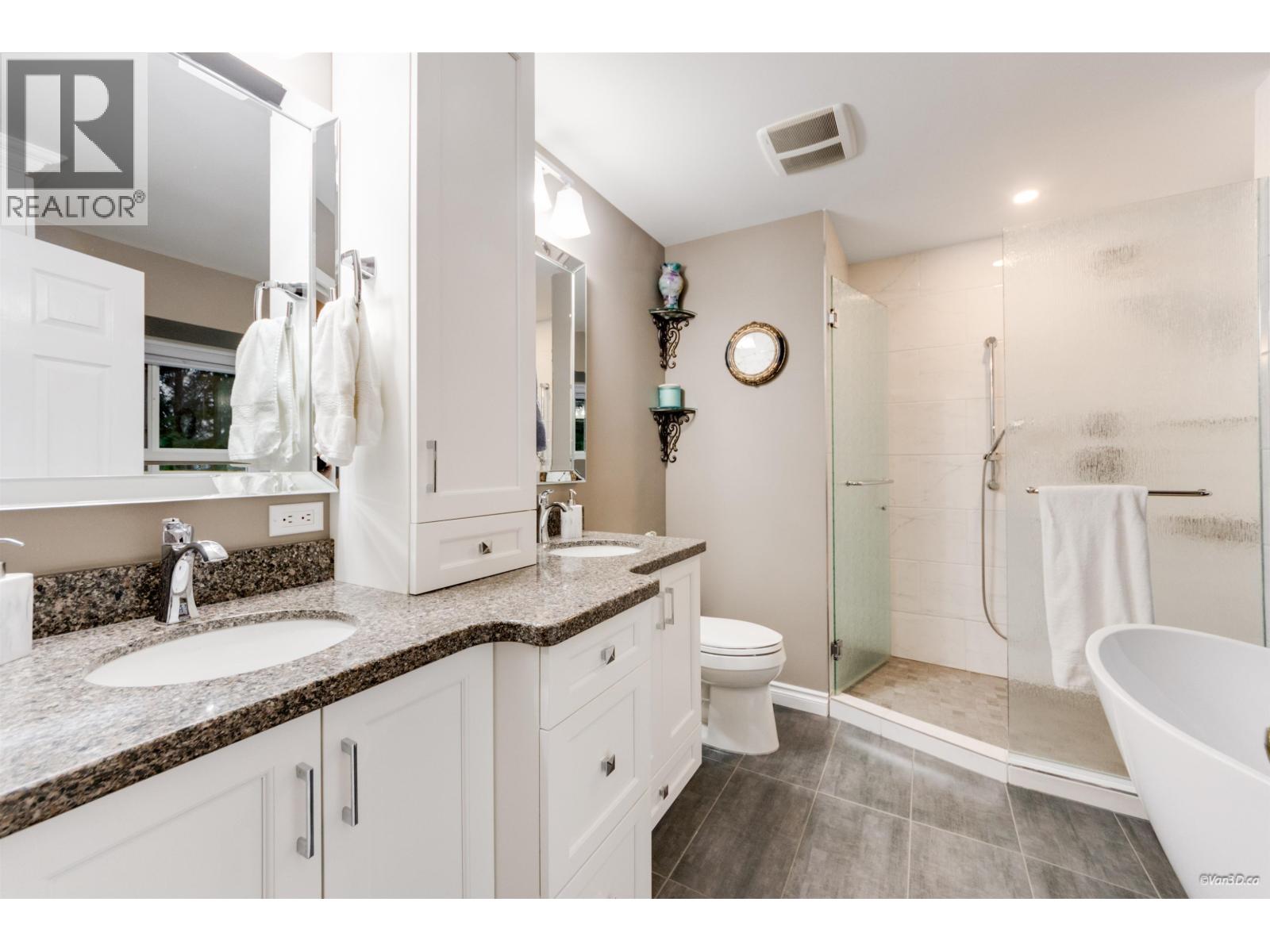 1415 Garibaldi Place, Coquitlam, British Columbia  V3E 2S6 - Photo 18 - R3085232