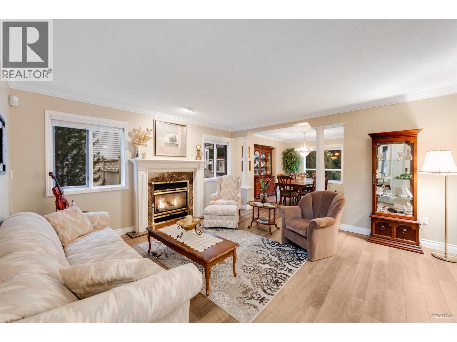 1415 Garibaldi Place, Coquitlam, British Columbia  V3E 2S6 - Photo 3 - R3085232