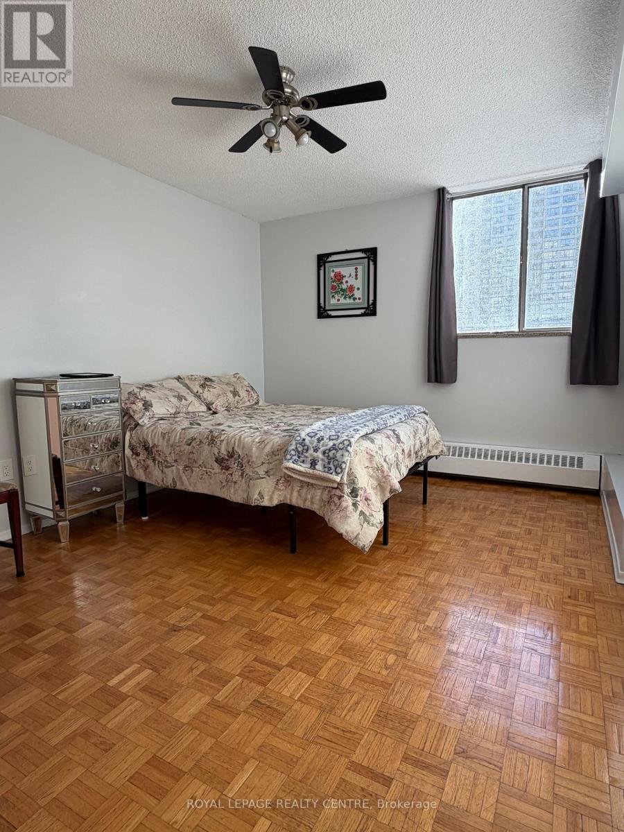 209 - 340 Dixon Road, Toronto, Ontario  M9R 1T1 - Photo 14 - W12751064